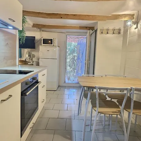 Pour 4 Personnes Au Centre-ville * Valras-Plage