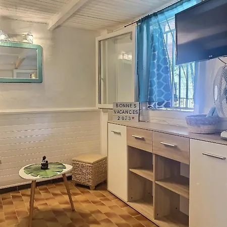 Pour 4 Personnes Au Centre-ville Apartmán